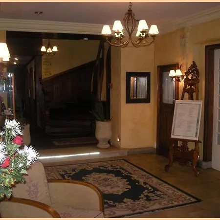 Les Hotes De Cezanne Couette-café 2*